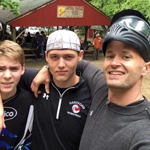 Meet your Posher, Hunter